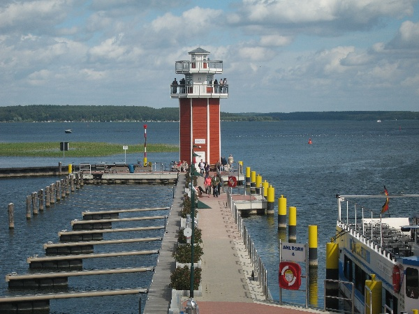 Die Eldepromenade - Hafeneinfahrt